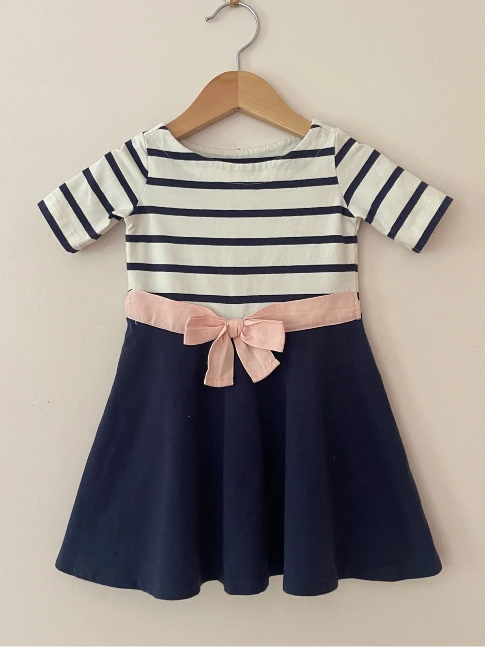 HOPE & HENRY EUC Navy Striped Twirl Dress w/ Blush Pink Bow Detail